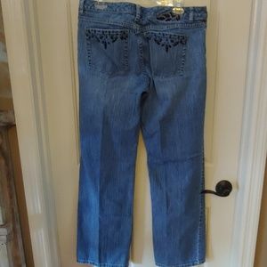 WHITE HOUSE BLACK MARKET JEANS SIZE 14